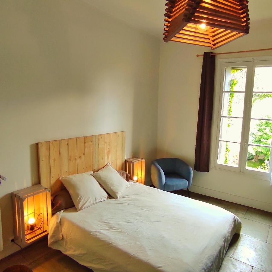La Vigneronne Des Costieres Bed & Breakfast Vauvert Dış mekan fotoğraf
