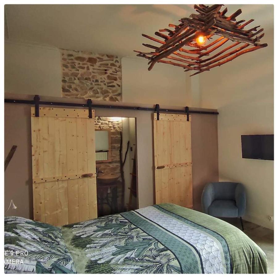 La Vigneronne Des Costieres Bed & Breakfast Vauvert Dış mekan fotoğraf